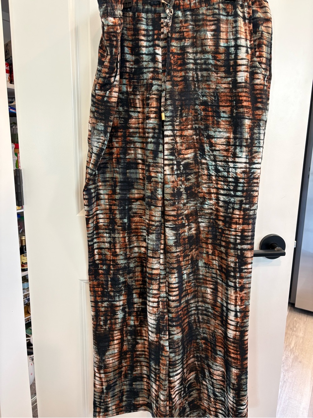 Mossimo Supply Co. Wide Leg Pants in Black, Brown & Cream Abstract Print
